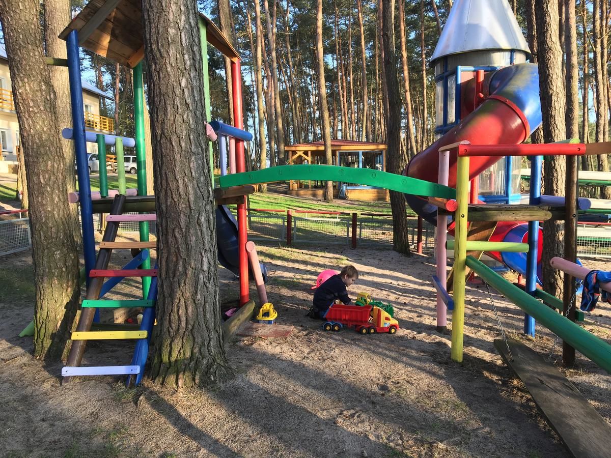 Фото Комплексы для отдыха с коттеджами/бунгало Jeleń Przyjezierze-17 Комплексы для отдыха с коттеджами/бунгало Jeleń Przyjezierze-17